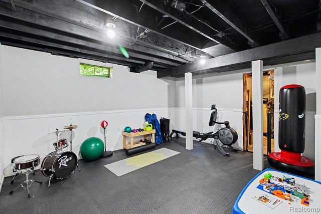 5070 W Harvard Avenue, Clarkston, MI 48348