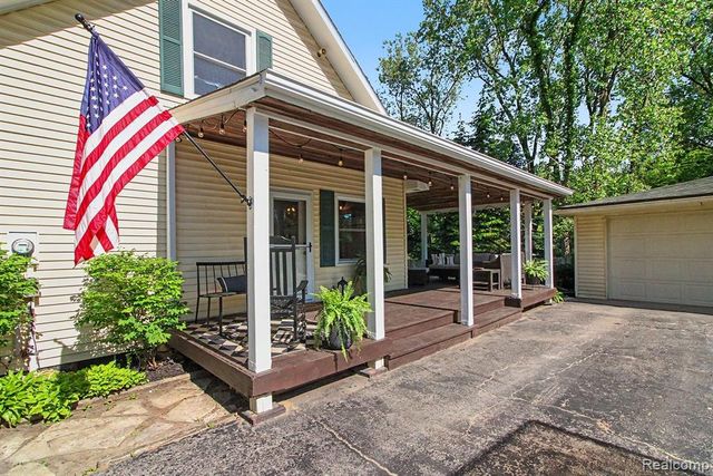 5070 W Harvard Avenue, Clarkston, MI 48348