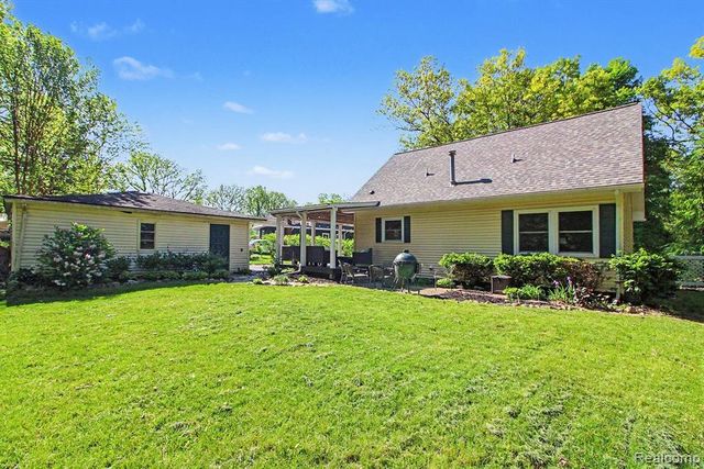 5070 W Harvard Avenue, Clarkston, MI 48348