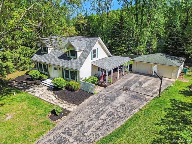 5070 W Harvard Avenue, Clarkston, MI 48348