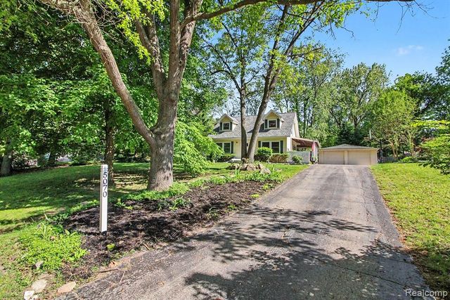 5070 W Harvard Avenue, Clarkston, MI 48348