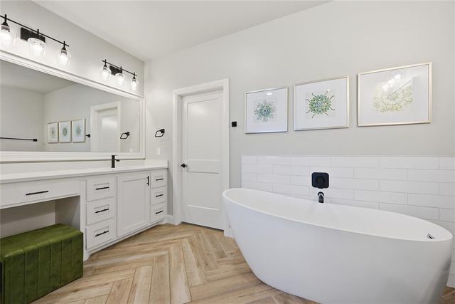 8417 NW 130th Street, Oklahoma City, OK 73142