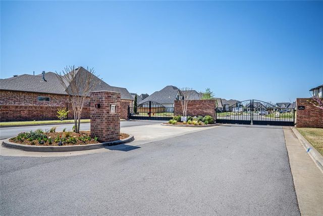 8417 NW 130th Street, Oklahoma City, OK 73142