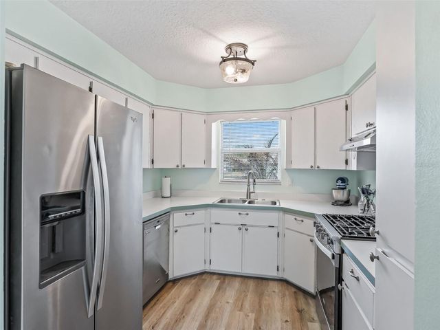 1605 SELKIRK DRIVE, Leesburg, FL 34788