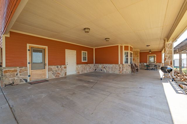 505 County Road 121, Stephenville, TX 76401