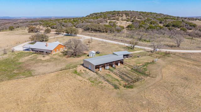 505 County Road 121, Stephenville, TX 76401