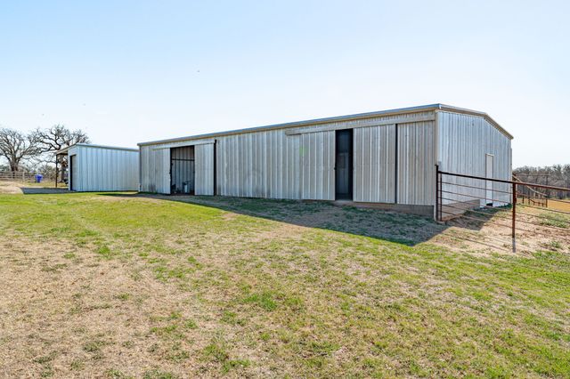 505 County Road 121, Stephenville, TX 76401