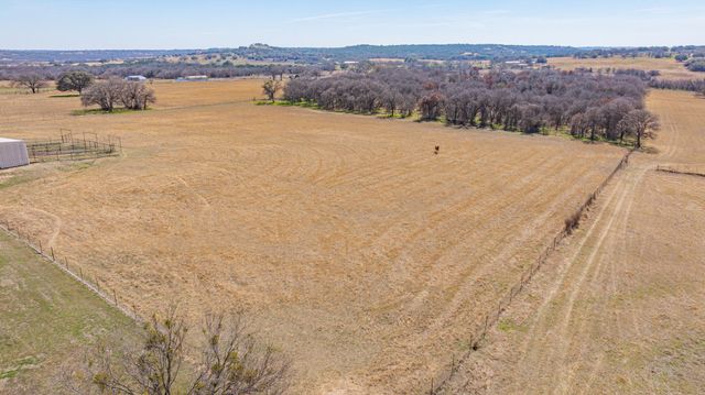 505 County Road 121, Stephenville, TX 76401