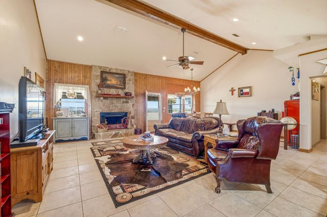 505 County Road 121, Stephenville, TX 76401