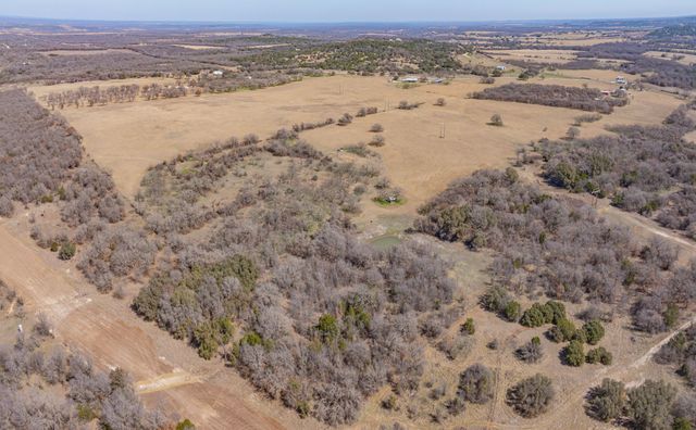 505 County Road 121, Stephenville, TX 76401