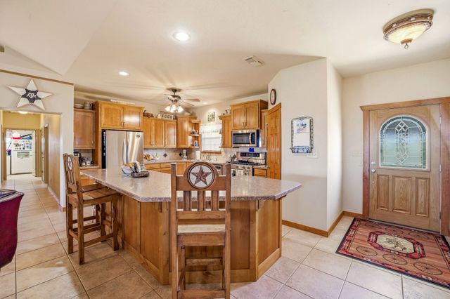 505 County Road 121, Stephenville, TX 76401