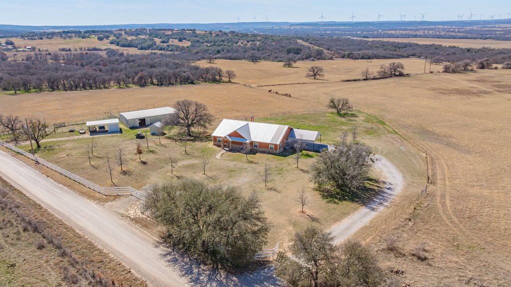 505 County Road 121, Stephenville, TX 76401
