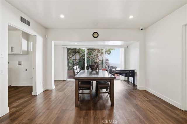 6732 Wooster Avenue, Los Angeles, CA 90056