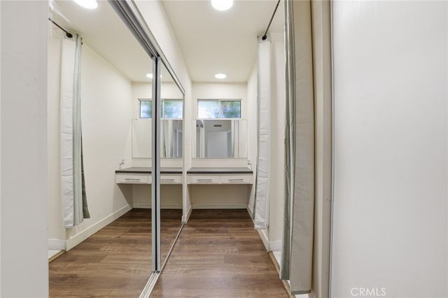 6732 Wooster Avenue, Los Angeles, CA 90056