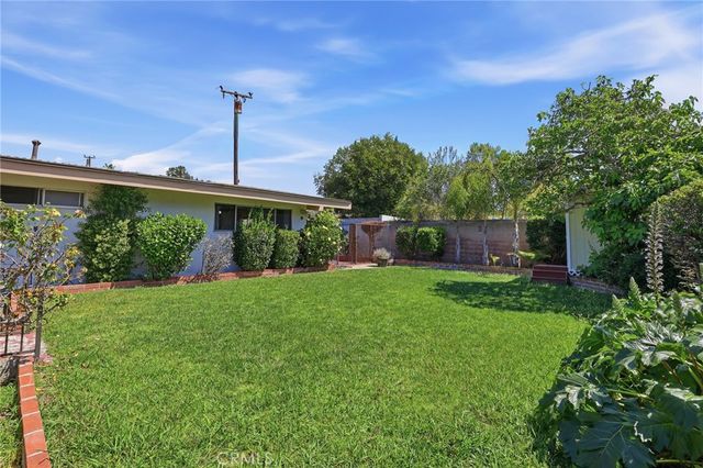 6732 Wooster Avenue, Los Angeles, CA 90056