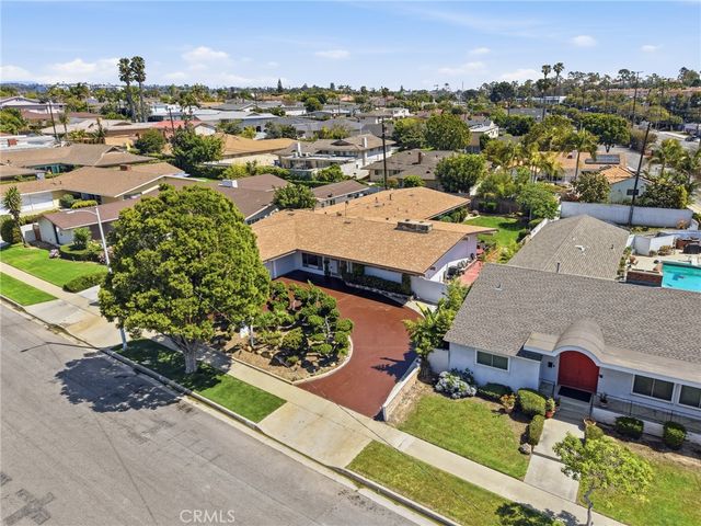 6732 Wooster Avenue, Los Angeles, CA 90056