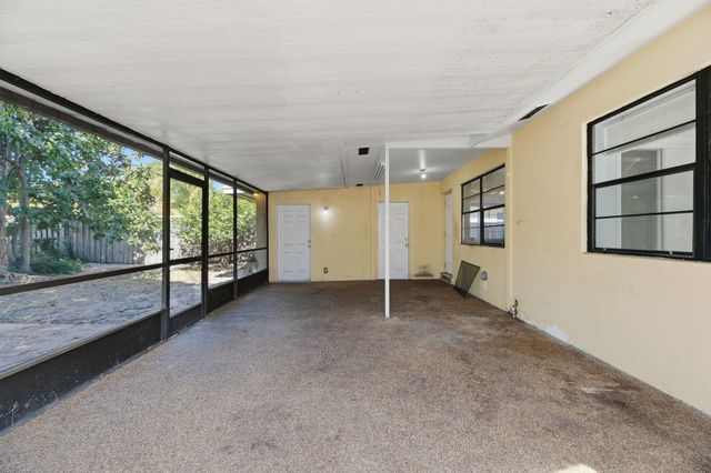 3761 NE 15th Avenue, Pompano Beach, FL 33064