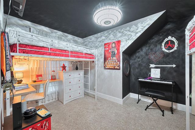 152 Snug Harbor Drive, Conroe, TX 77356