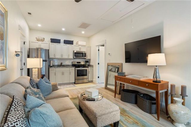 9632 5th Bay ST, Norfolk, VA 23518