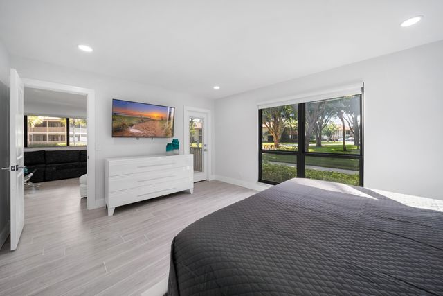 505 Brackenwood Place, Palm Beach Gardens, FL 33418