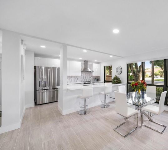 505 Brackenwood Place, Palm Beach Gardens, FL 33418