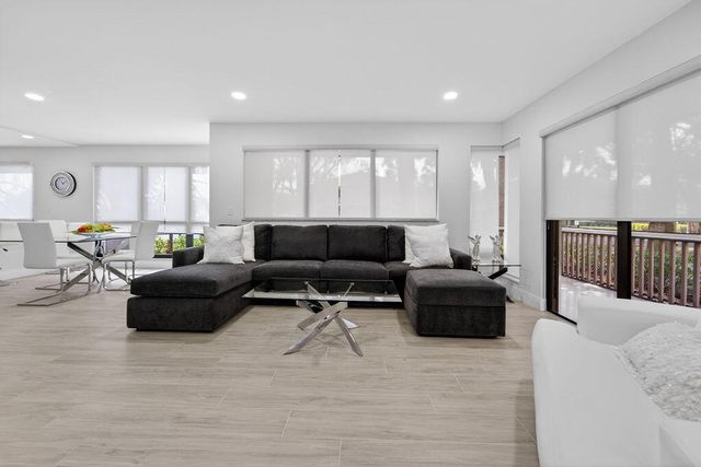 505 Brackenwood Place, Palm Beach Gardens, FL 33418