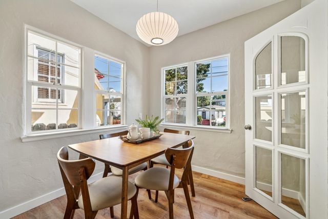 2621 Kingsland Ave, Oakland, CA 94619