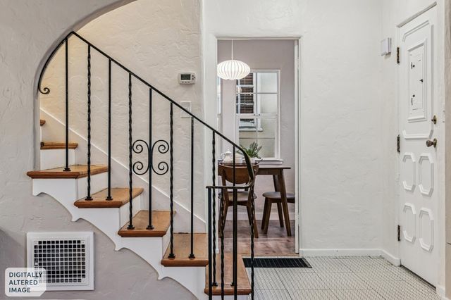 2621 Kingsland Ave, Oakland, CA 94619