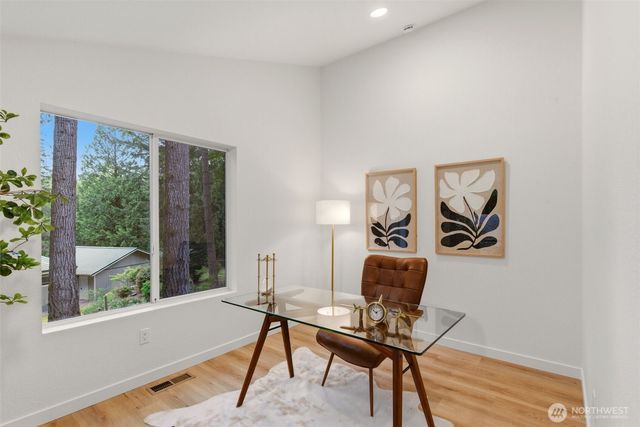 2718 Aztec Drive NW, Olympia, WA 98502