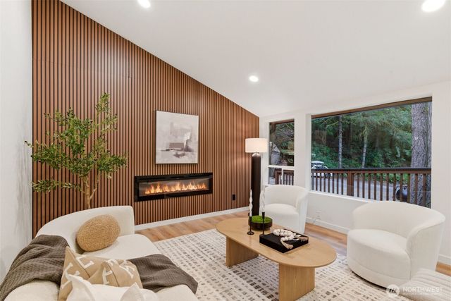2718 Aztec Drive NW, Olympia, WA 98502
