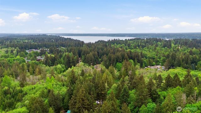 2718 Aztec Drive NW, Olympia, WA 98502