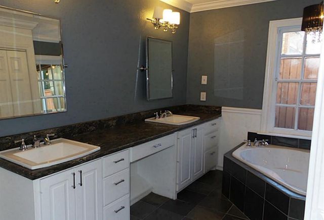 2611 Tangley Road, Houston, TX 77005