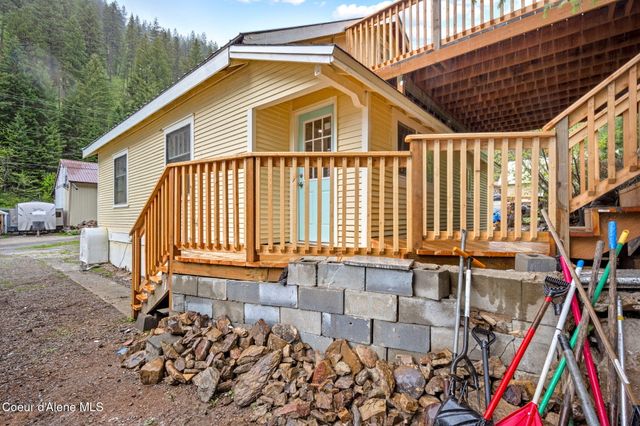 376 Second Street, Mullan, ID 83846