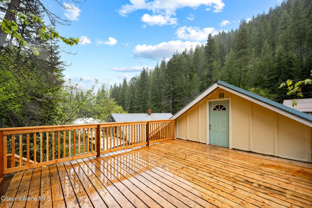 376 Second Street, Mullan, ID 83846