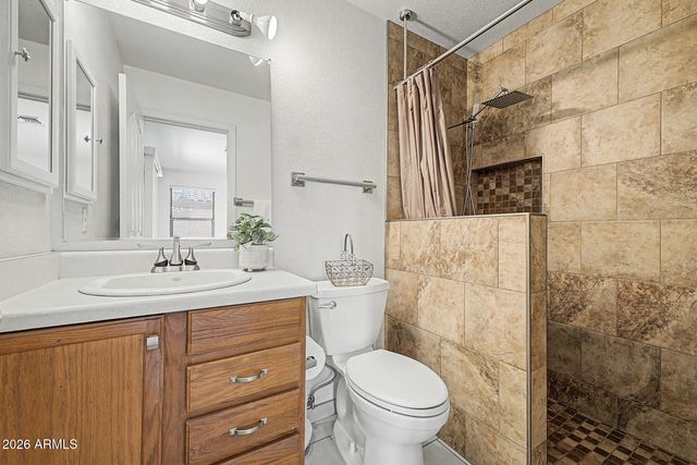 3046 W CASINO Avenue, Phoenix, AZ 85083