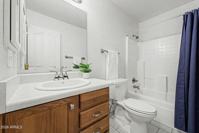 3046 W CASINO Avenue, Phoenix, AZ 85083