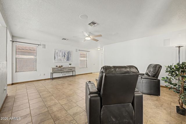 3046 W CASINO Avenue, Phoenix, AZ 85083