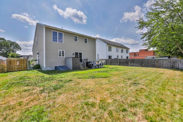 5 Acton Street, Nashua, NH 03060