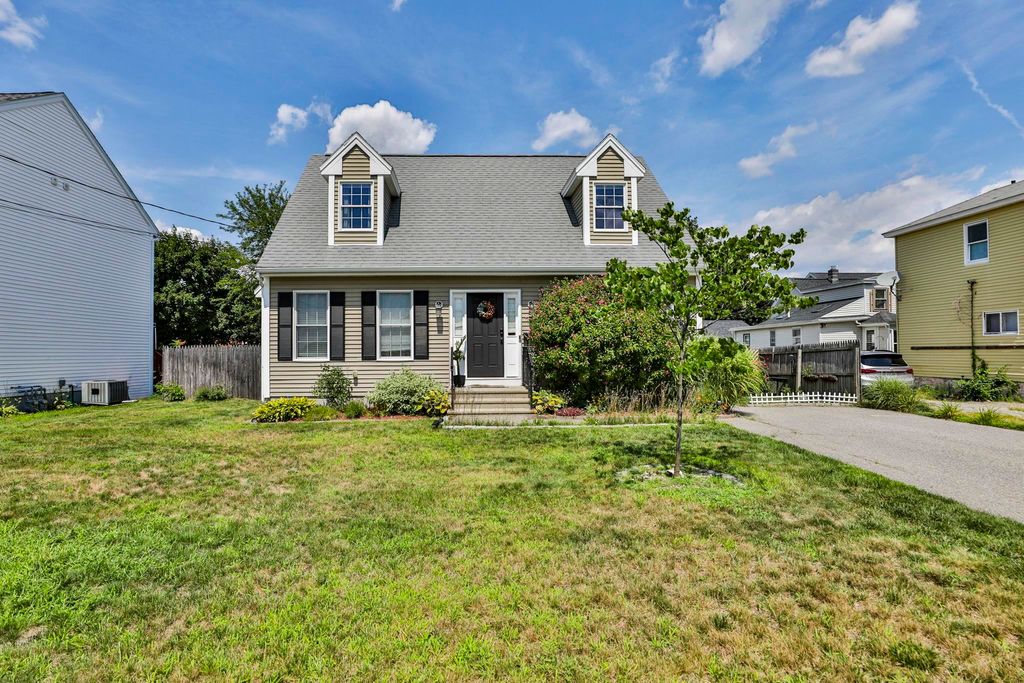 5 Acton Street, Nashua, NH 03060
