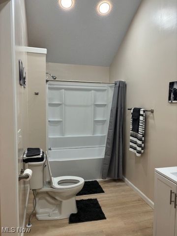 1301 Division Street, Parkersburg, WV 26101