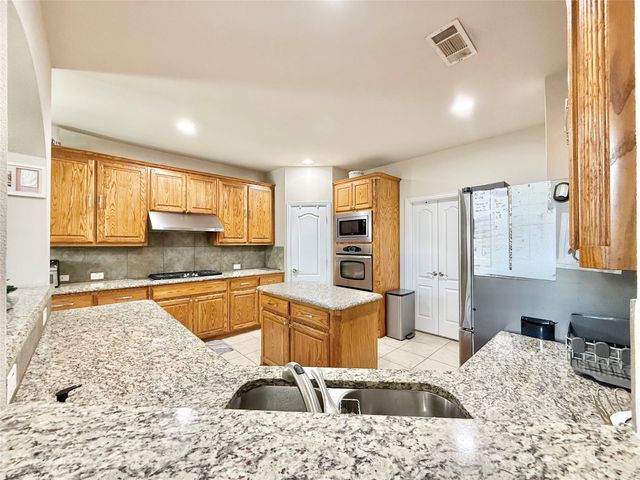 7430 Hidden Cove Lane, Frisco, TX 75034