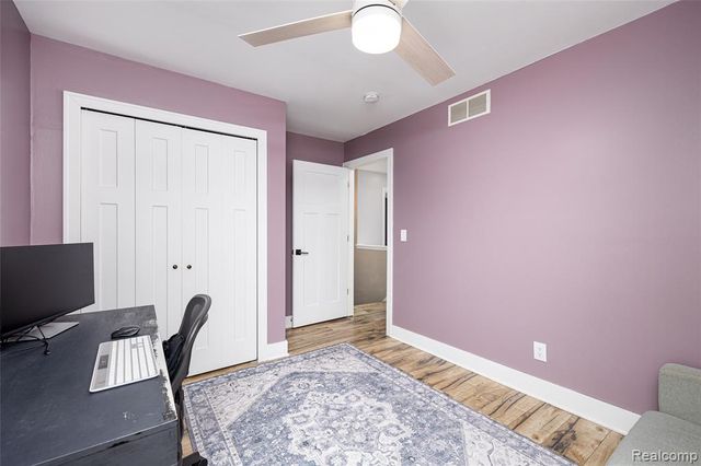 315 Cambridge Drive, Dexter, MI 48130