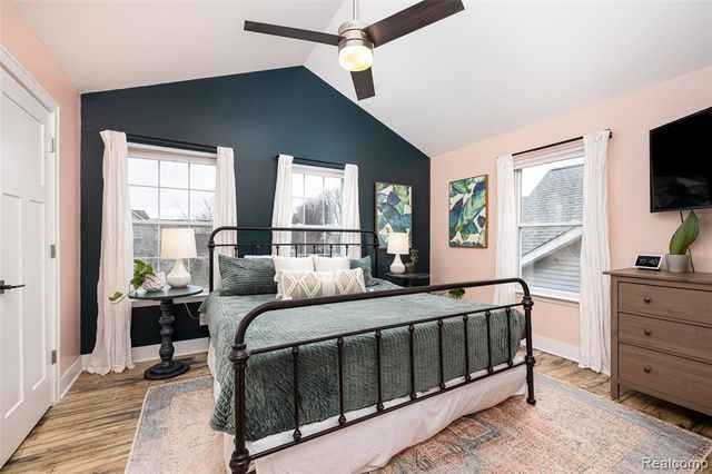 315 Cambridge Drive, Dexter, MI 48130