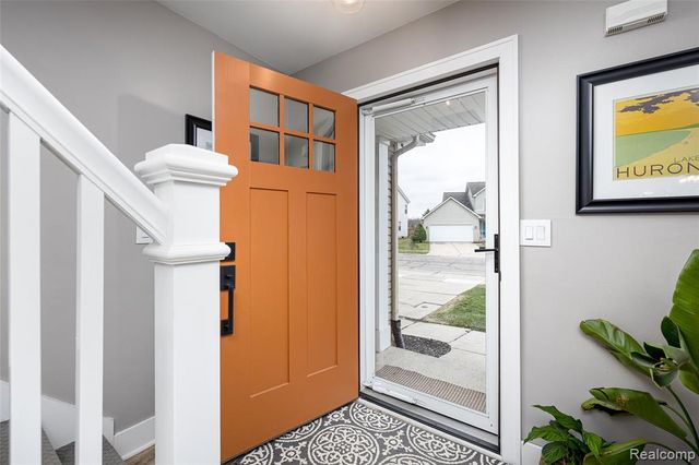 315 Cambridge Drive, Dexter, MI 48130