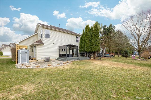 315 Cambridge Drive, Dexter, MI 48130