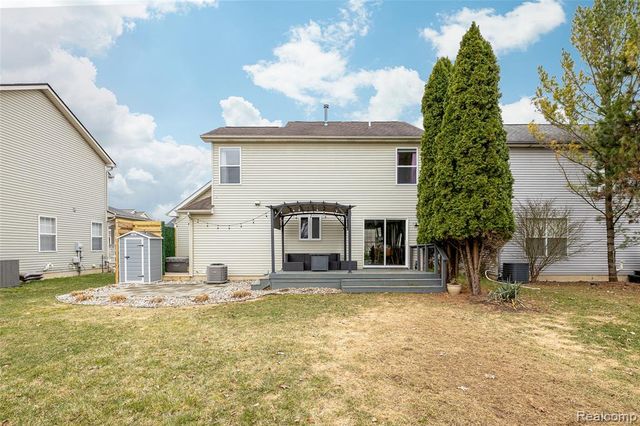 315 Cambridge Drive, Dexter, MI 48130