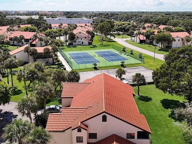 12 Vía De Casas Sur Apt 203, Boynton Beach, FL 33426