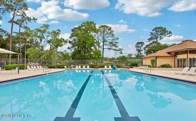2214 TWIN PINES Circle W, Jacksonville, FL 32246