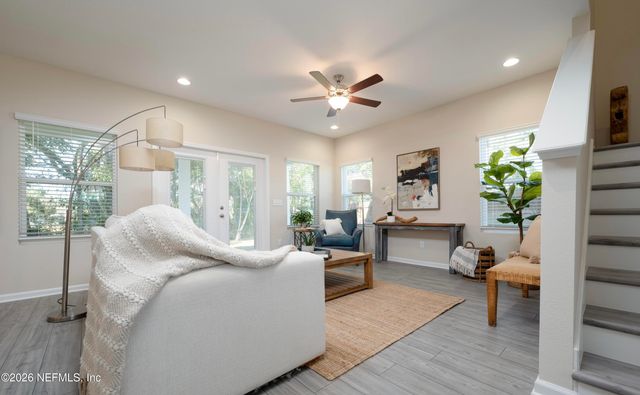 2214 TWIN PINES Circle W, Jacksonville, FL 32246