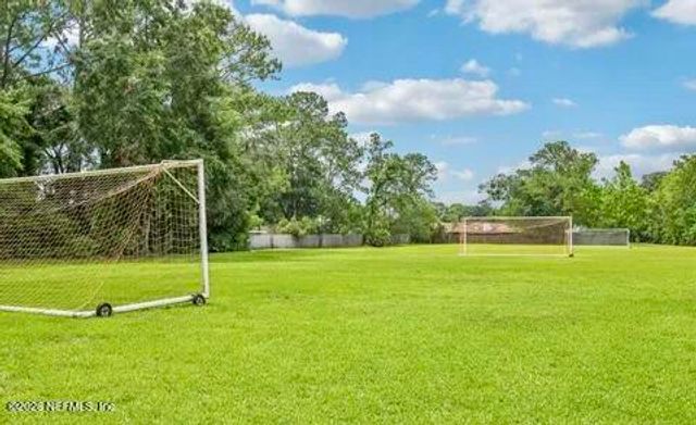 2214 TWIN PINES Circle W, Jacksonville, FL 32246